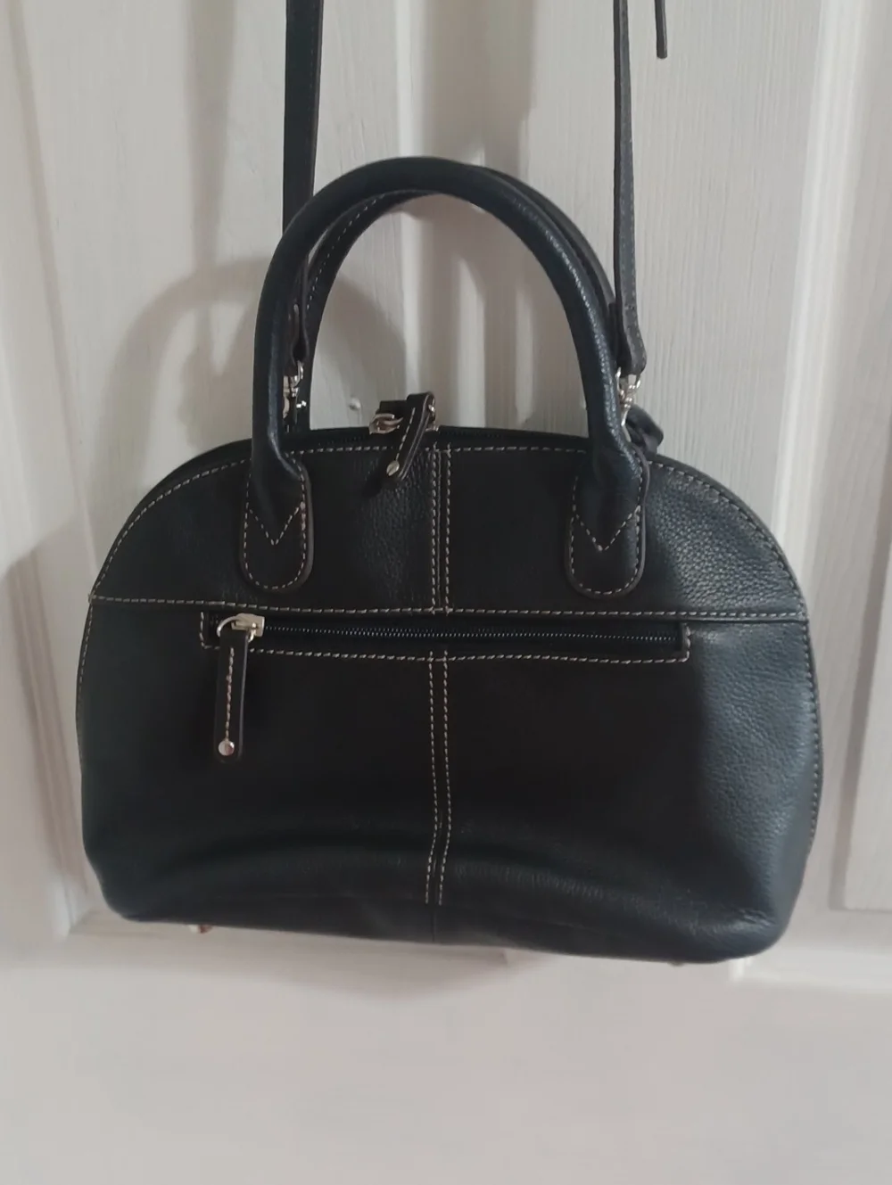 Tignanello Classic Black Geniune Leather Dome Satchel Bag. NWOT